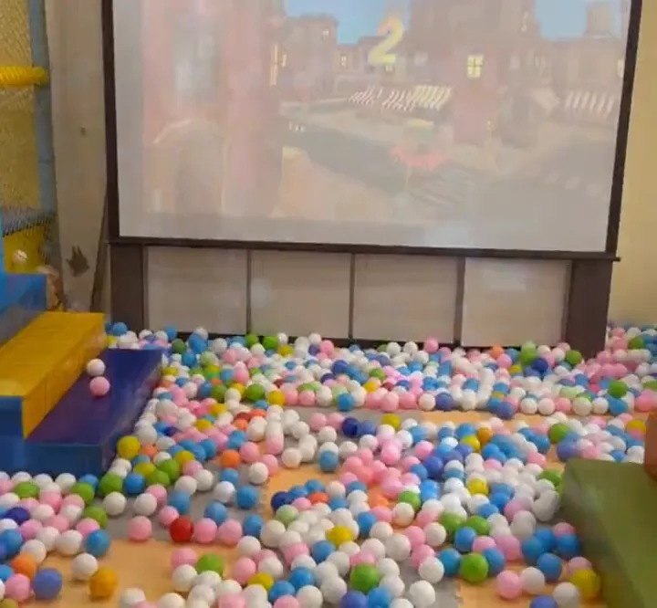 A tour through Lopa's ball pit, ninja course and slides